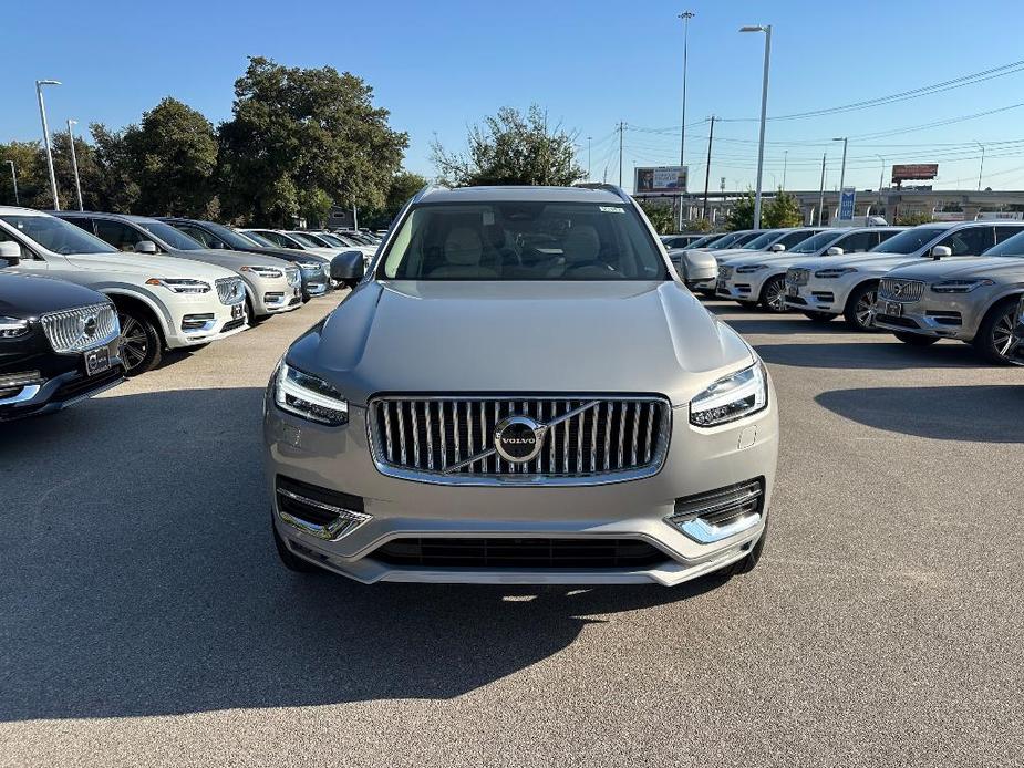 new 2025 Volvo XC90 car, priced at $68,225