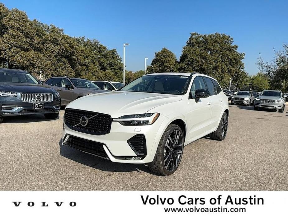 new 2025 Volvo XC60 car, priced at $61,310