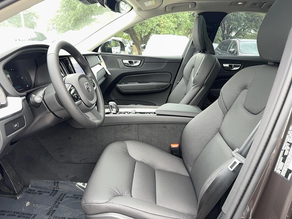 new 2025 Volvo XC60 car, priced at $55,360
