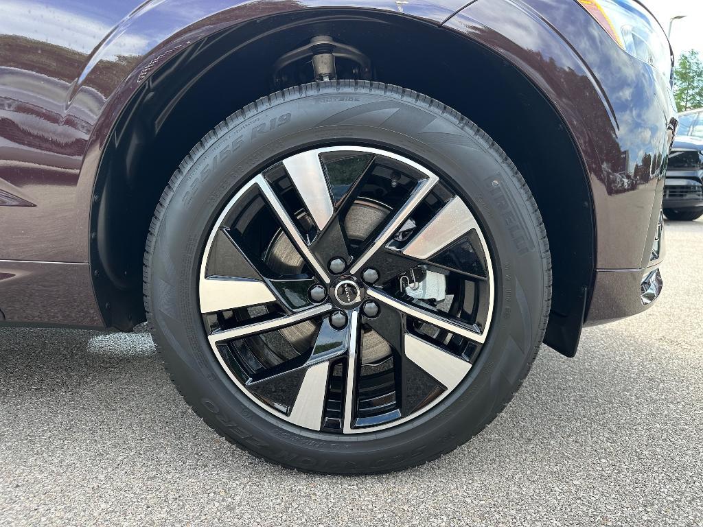 new 2026 Volvo XC60 car, priced at $52,985