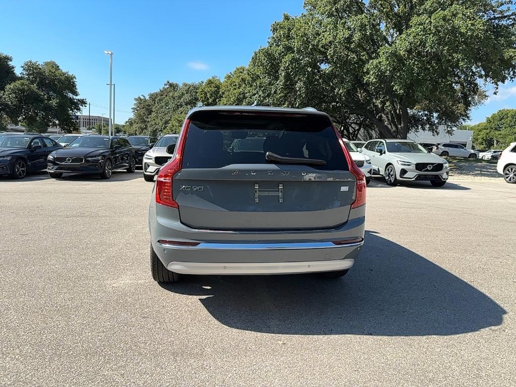 used 2022 Volvo XC90 Recharge Plug-In Hybrid car, priced at $52,498