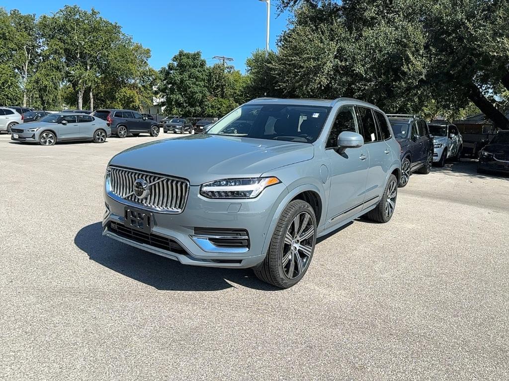 used 2022 Volvo XC90 Recharge Plug-In Hybrid car, priced at $52,498