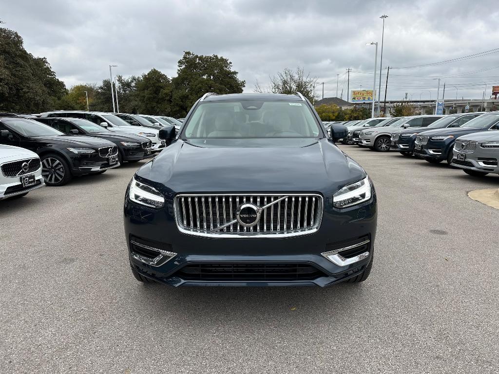 new 2025 Volvo XC90 car, priced at $63,665