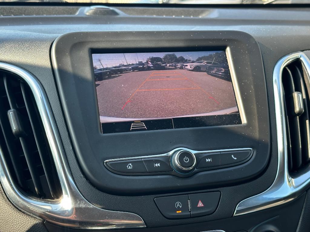 used 2023 Chevrolet Equinox car, priced at $22,995