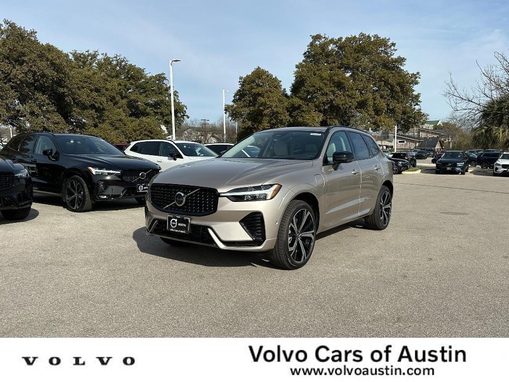 new 2025 Volvo XC60 Plug-In Hybrid car, priced at $70,735