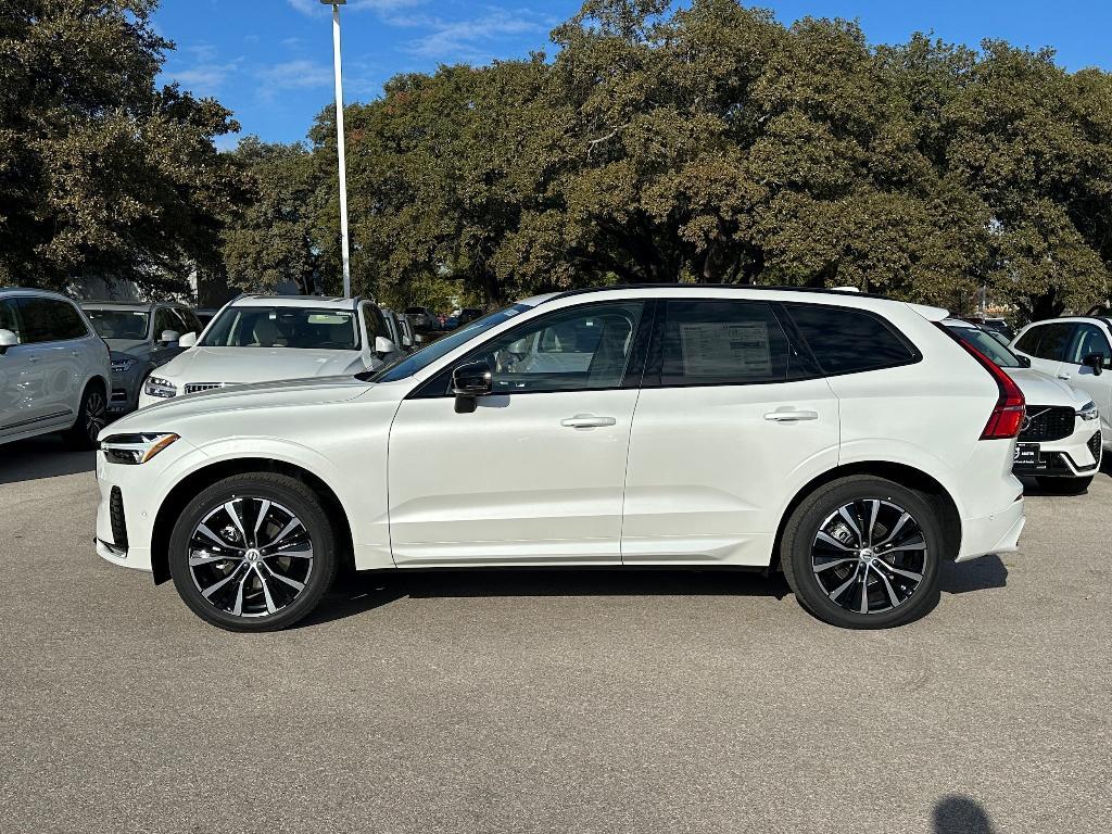 new 2025 Volvo XC60 car, priced at $54,585