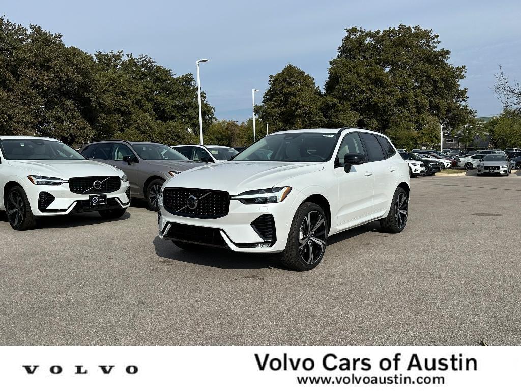 new 2025 Volvo XC60 car, priced at $59,845