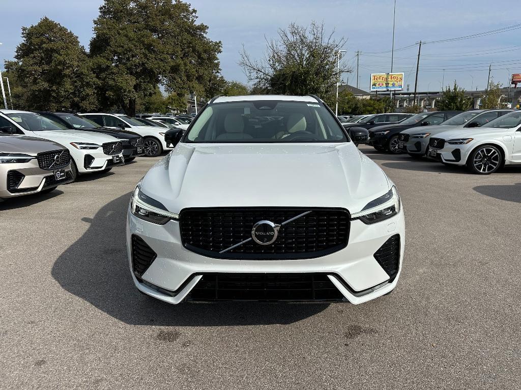 new 2025 Volvo XC60 car, priced at $59,845