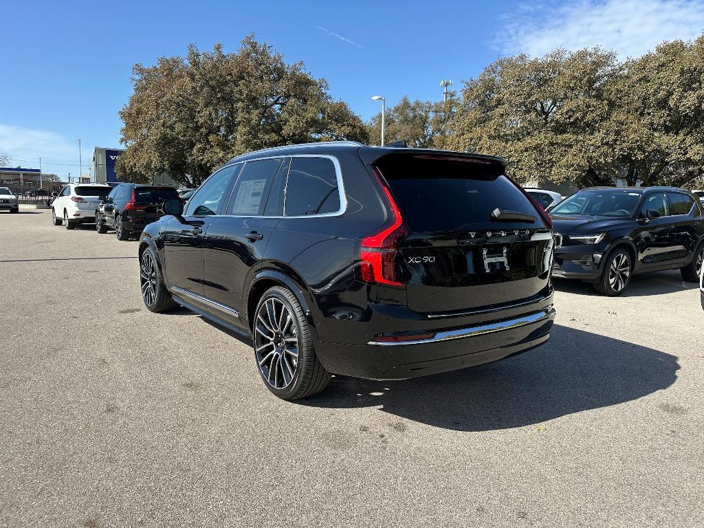 new 2025 Volvo XC90 car, priced at $79,055