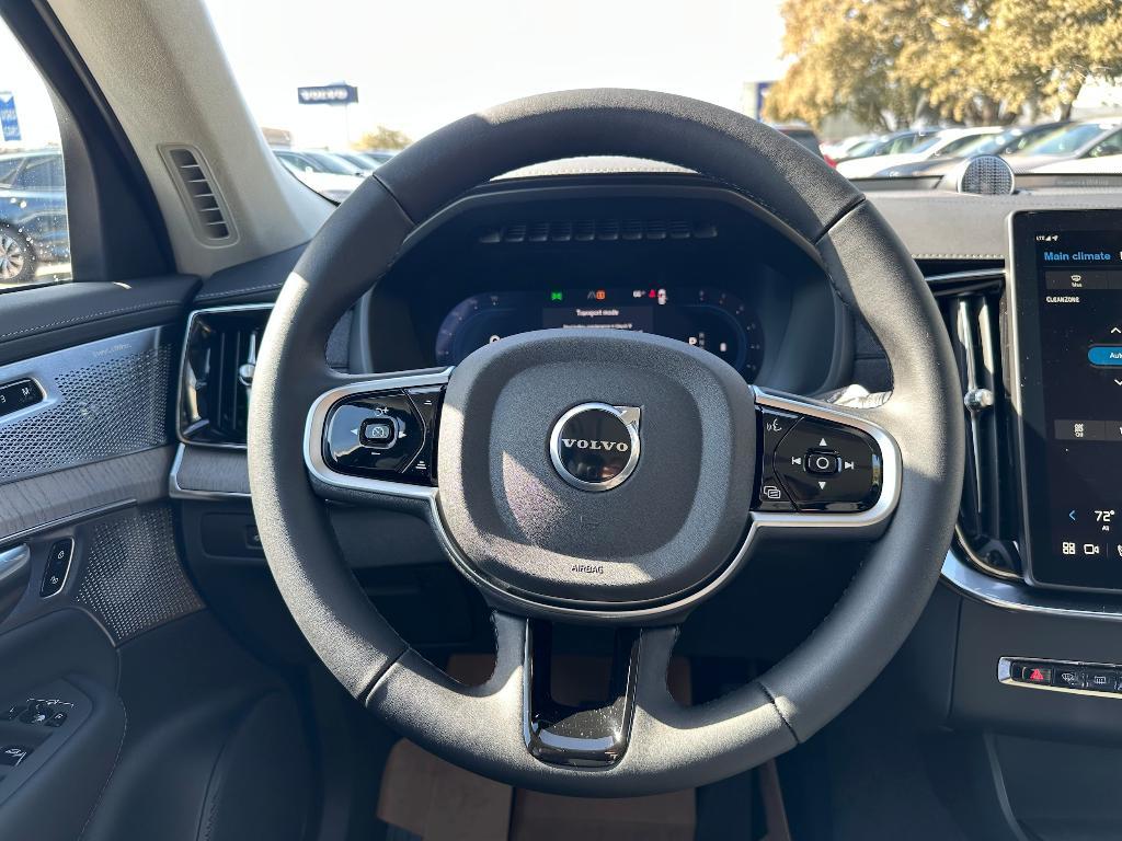 new 2025 Volvo XC90 car, priced at $79,055