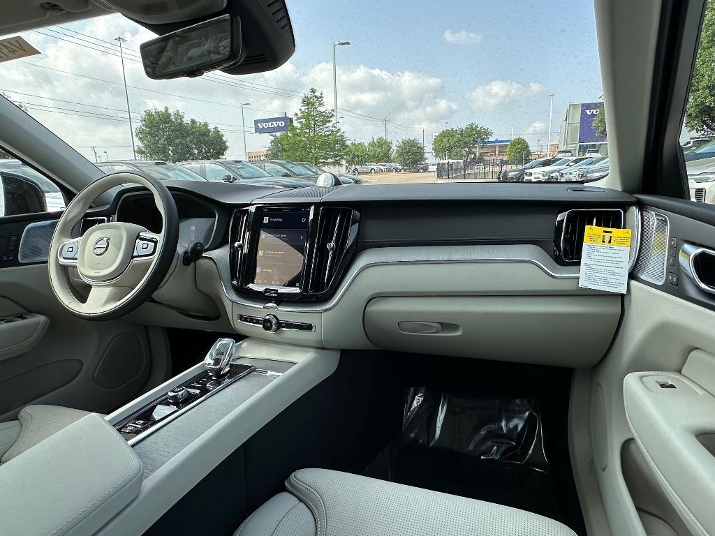 new 2025 Volvo XC60 car, priced at $67,995