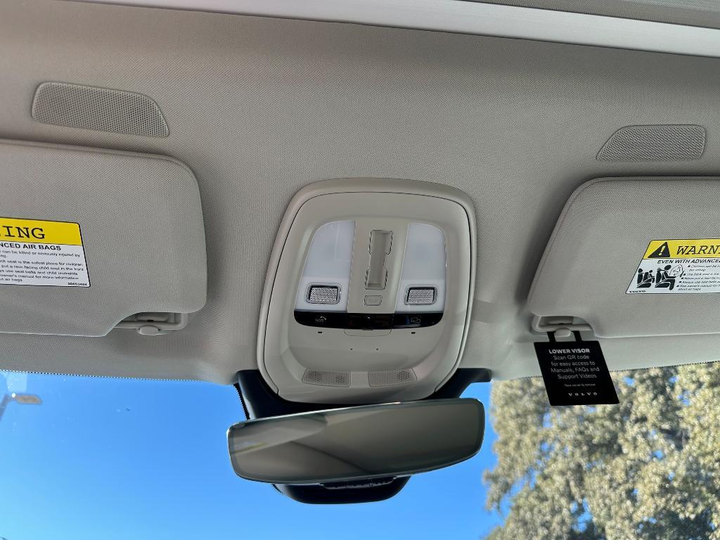 new 2025 Volvo XC90 Plug-In Hybrid car, priced at $72,265