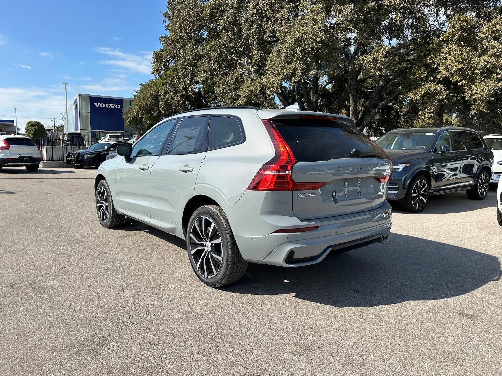 new 2025 Volvo XC60 car, priced at $54,585