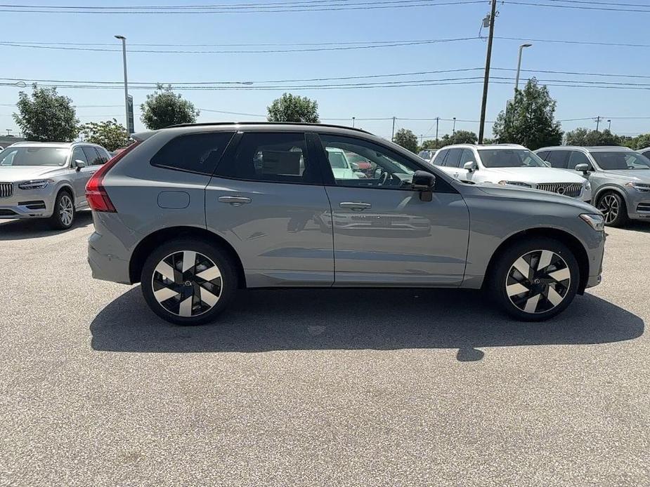 new 2025 Volvo XC60 Plug-In Hybrid car, priced at $66,235