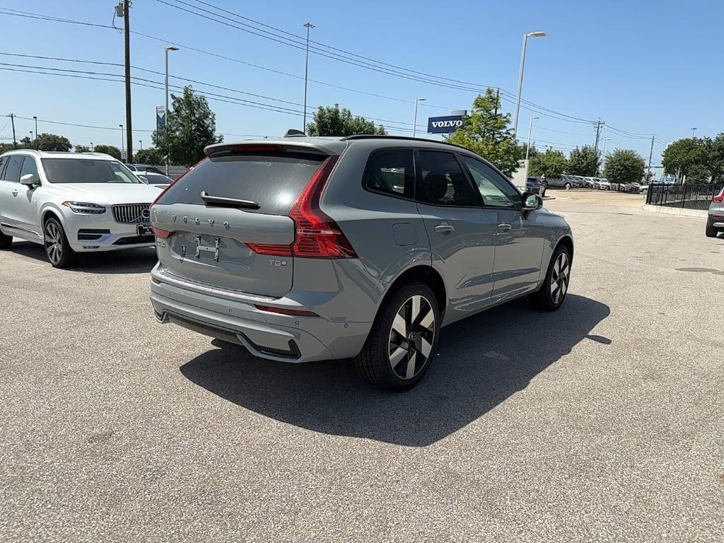 new 2025 Volvo XC60 Plug-In Hybrid car, priced at $66,235