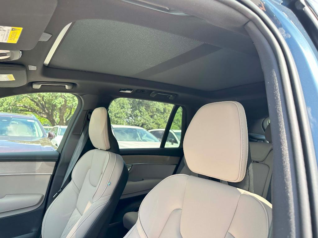 new 2026 Volvo XC90 car, priced at $71,825