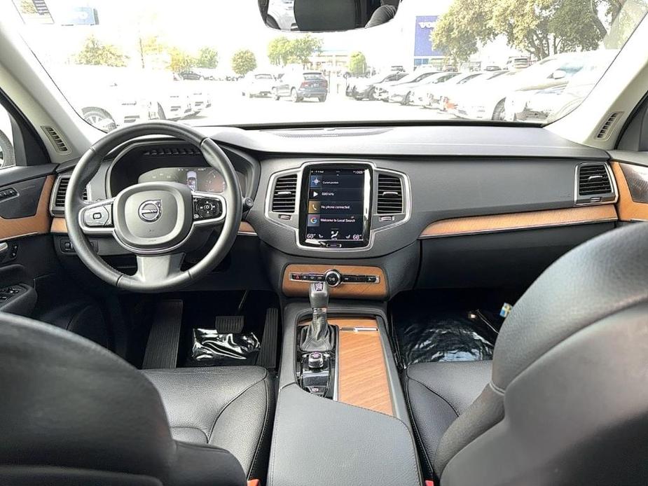 used 2022 Volvo XC90 car, priced at $43,495