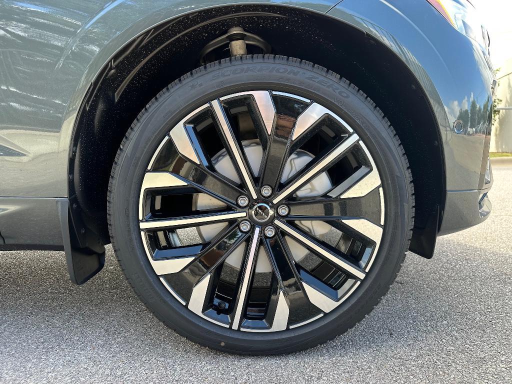 new 2026 Volvo XC60 car, priced at $64,200