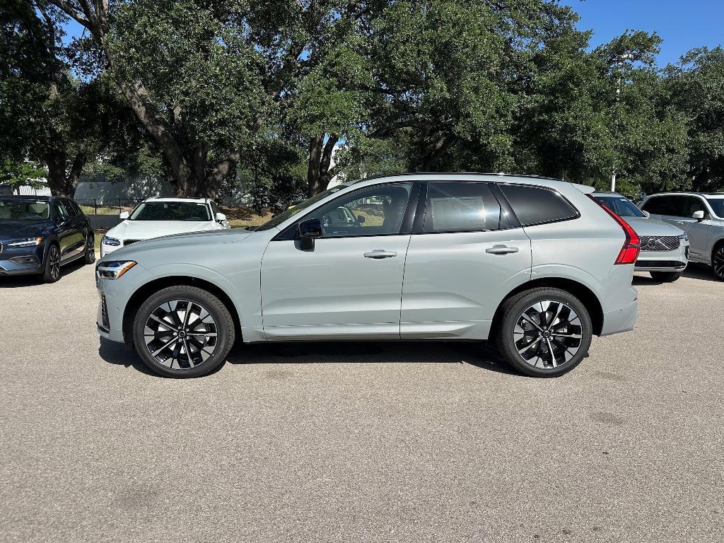 new 2026 Volvo XC60 car, priced at $57,985