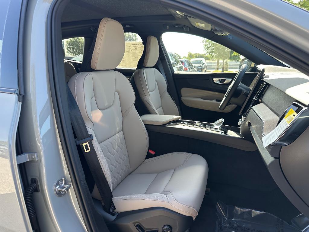 new 2026 Volvo XC60 car, priced at $57,985
