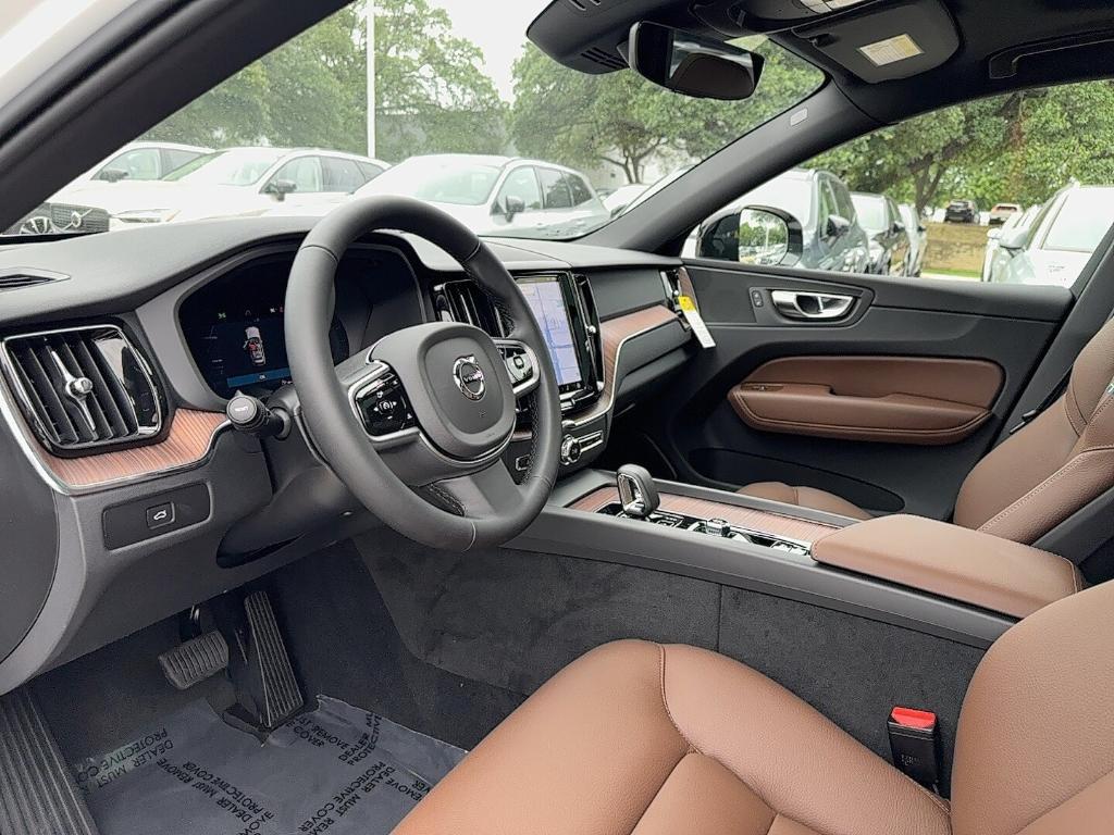 new 2025 Volvo XC60 car, priced at $55,360