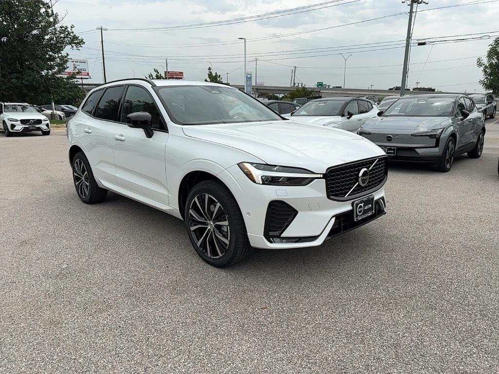 new 2025 Volvo XC60 car, priced at $55,360