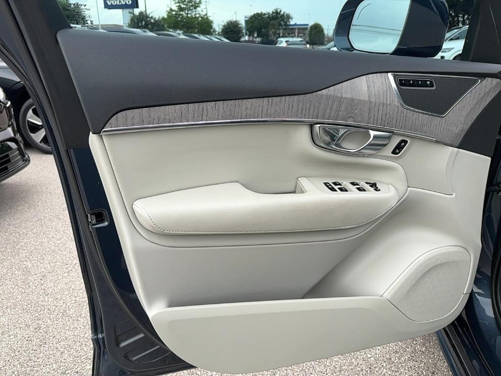 used 2023 Volvo XC90 car, priced at $44,995