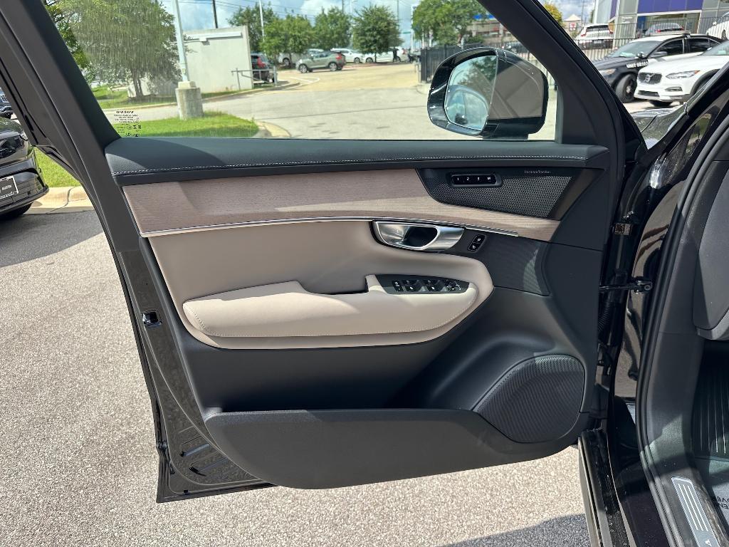 new 2026 Volvo XC90 car, priced at $67,145