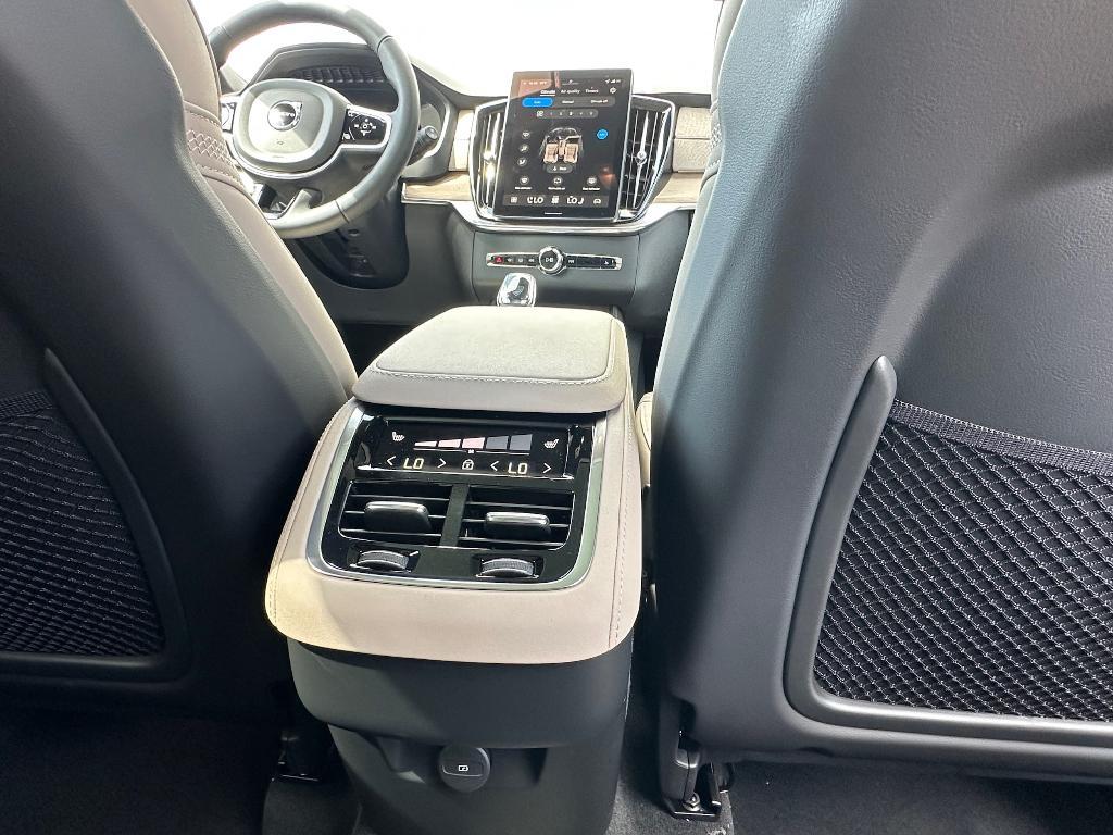 new 2026 Volvo XC90 car, priced at $67,145