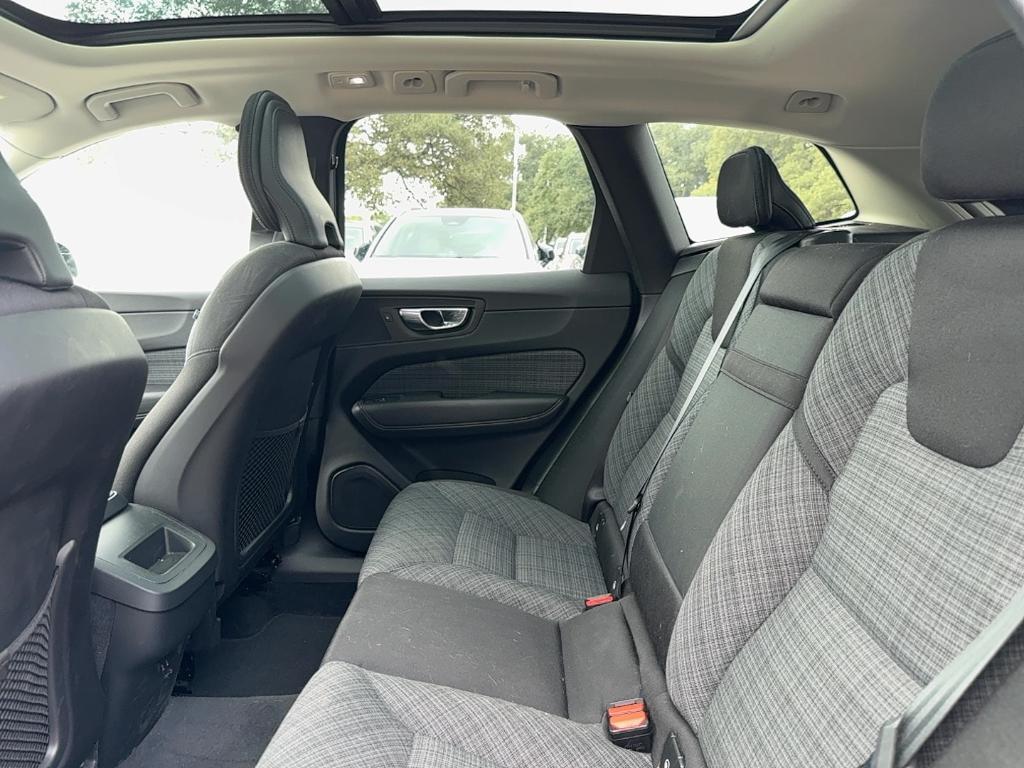 used 2023 Volvo XC60 car, priced at $32,995