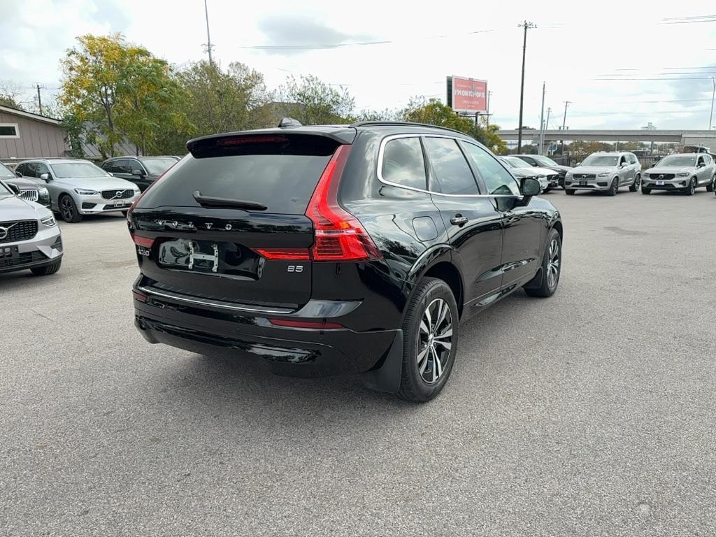 used 2023 Volvo XC60 car, priced at $32,995