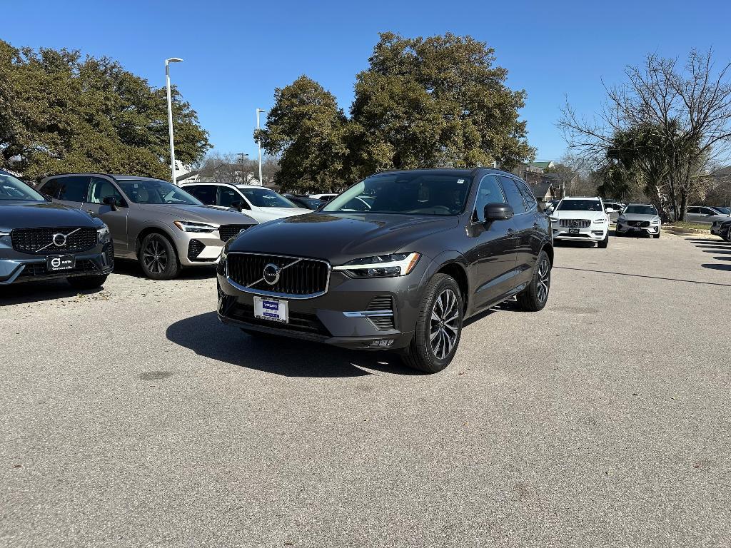 used 2023 Volvo XC60 car, priced at $34,340