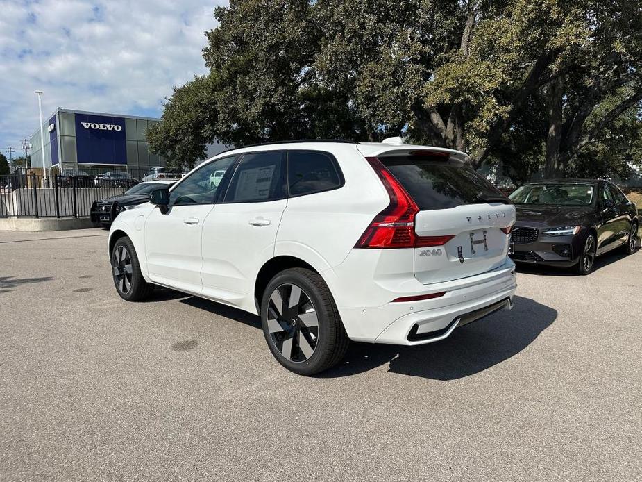 new 2025 Volvo XC60 Plug-In Hybrid car, priced at $66,245