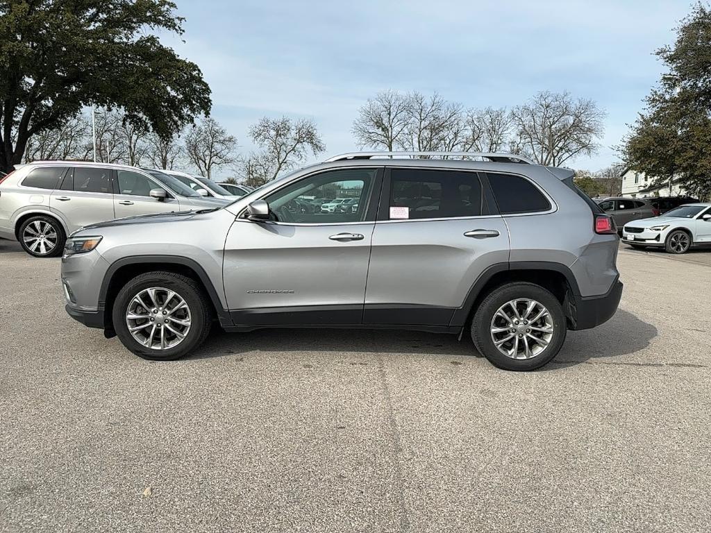 used 2019 Jeep Cherokee car, priced at $14,495