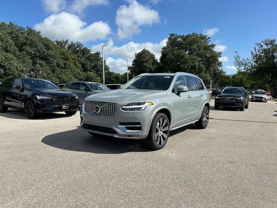 new 2025 Volvo XC90 car, priced at $69,060