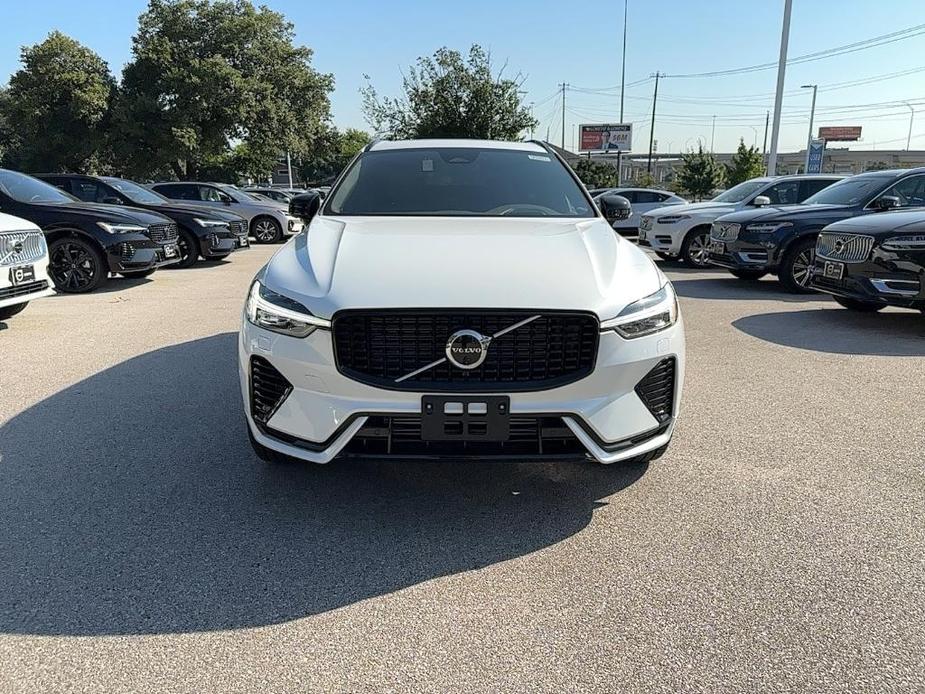 new 2025 Volvo XC60 Plug-In Hybrid car, priced at $71,085