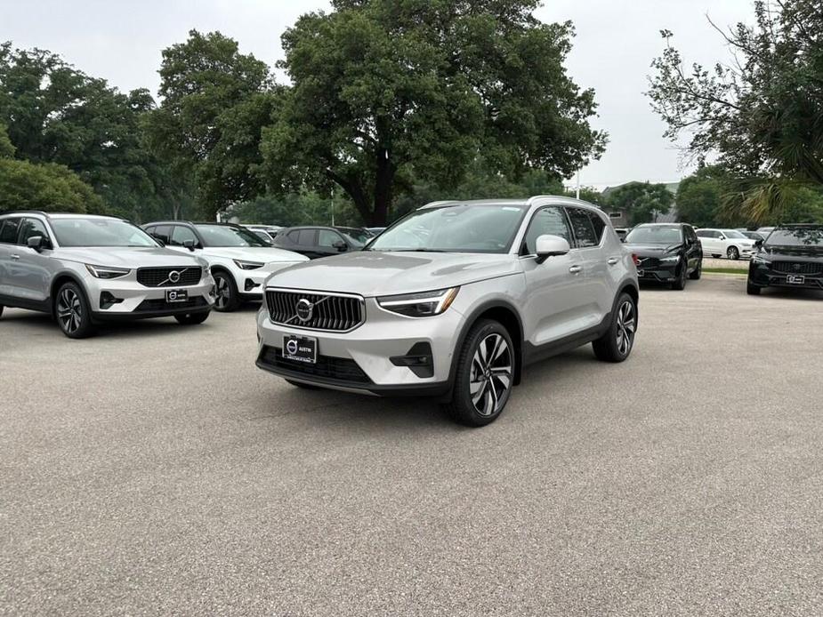 new 2024 Volvo XC40 car, priced at $52,190