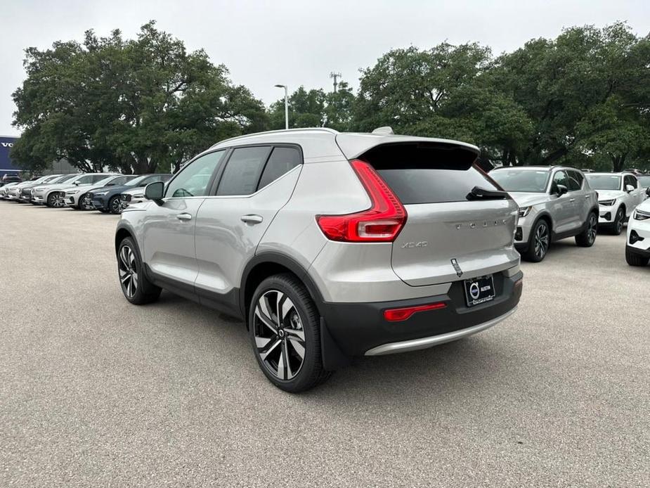 new 2024 Volvo XC40 car, priced at $52,190