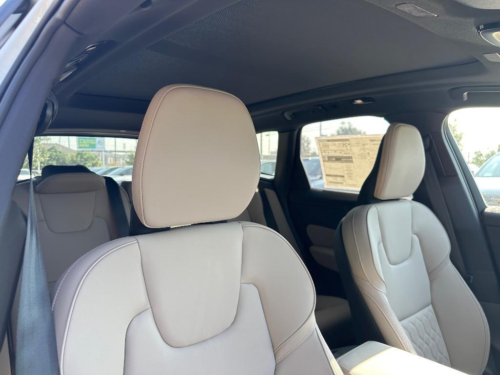 new 2026 Volvo XC60 car, priced at $57,985