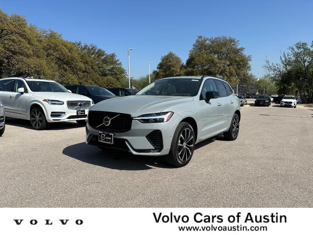 new 2025 Volvo XC60 car, priced at $52,860