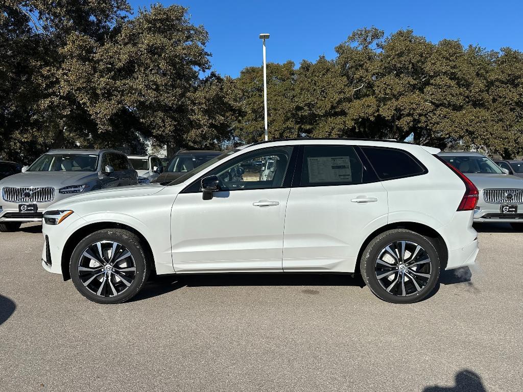 new 2025 Volvo XC60 car, priced at $54,585