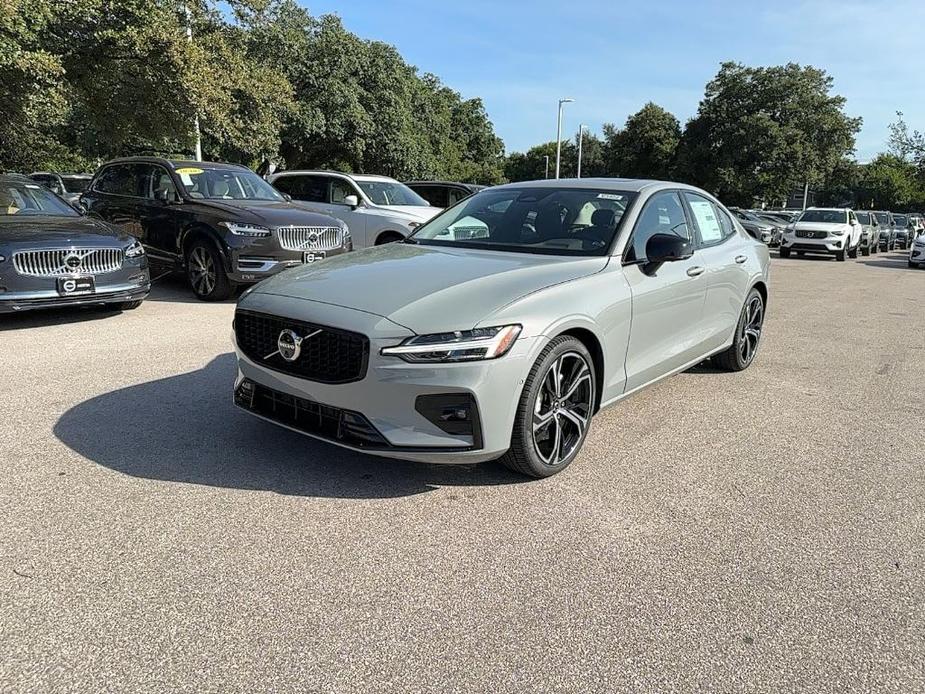 new 2024 Volvo S60 car, priced at $47,395