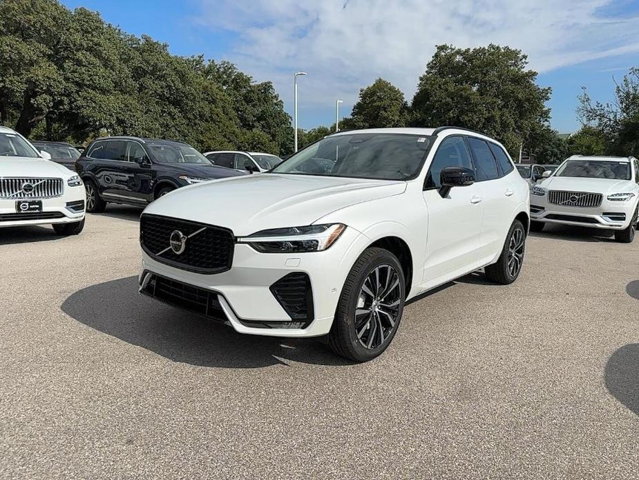 new 2025 Volvo XC60 car, priced at $55,335