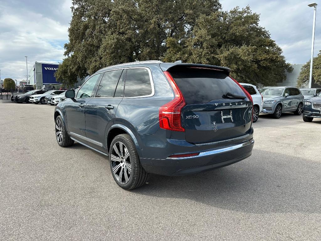 new 2025 Volvo XC90 car, priced at $63,665