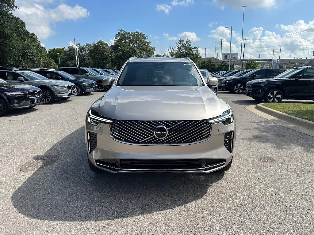 new 2026 Volvo XC90 car, priced at $69,315