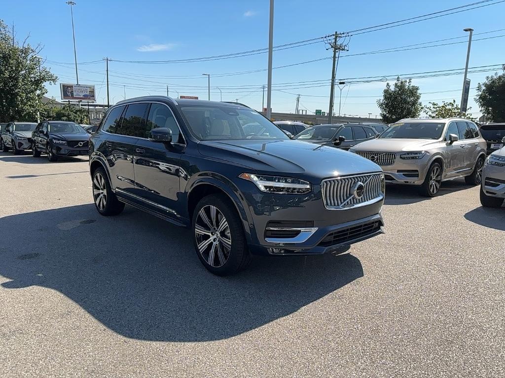 new 2025 Volvo XC90 car, priced at $67,265