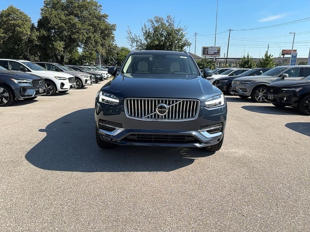 new 2025 Volvo XC90 car, priced at $67,265