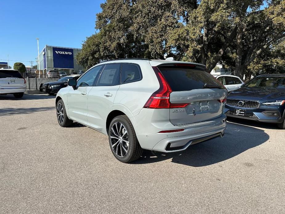 new 2025 Volvo XC60 car, priced at $54,585