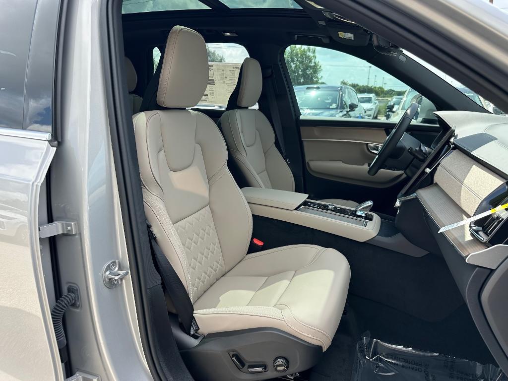 new 2025 Volvo XC90 car, priced at $70,805