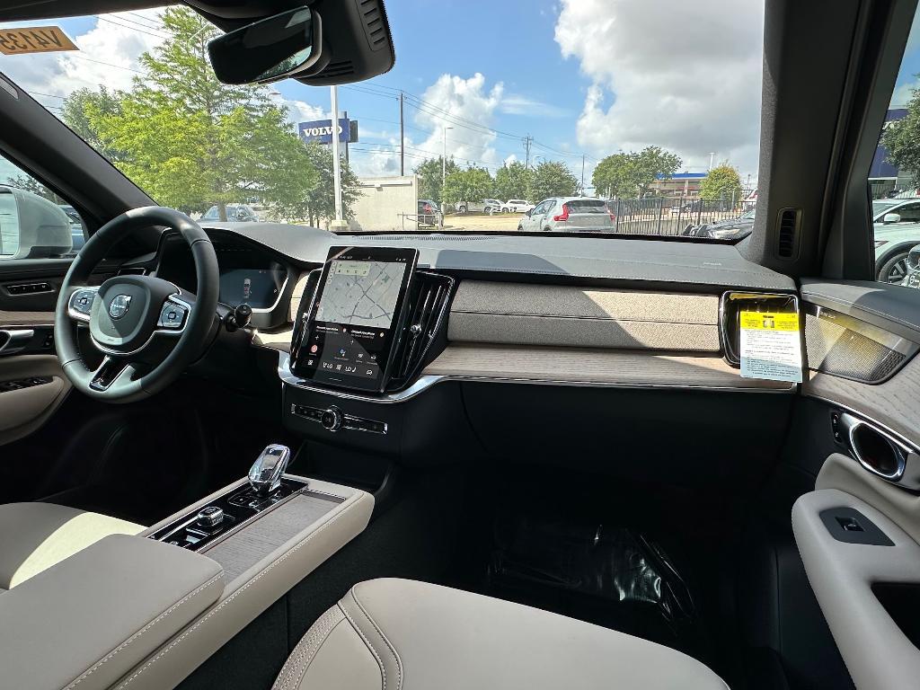 new 2025 Volvo XC90 car, priced at $70,805